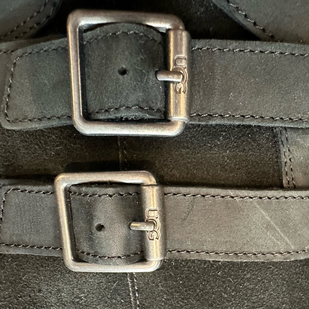 UGG Lorna Doone Boots - Picture 6 of 8